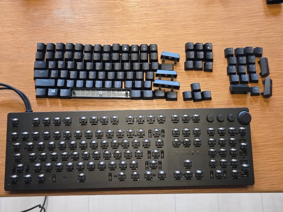 【清掃済み】Razer Huntsman V2 Analog