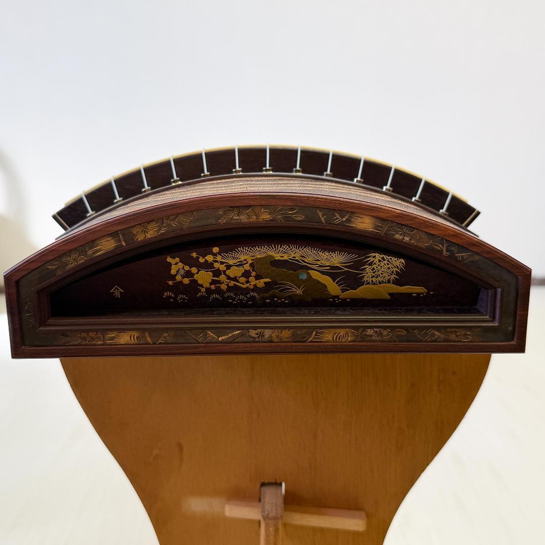 ユキ　最高級 琴 13弦 綾杉彫り 山有 山田流 舟一刀 玉緑包み柏葉