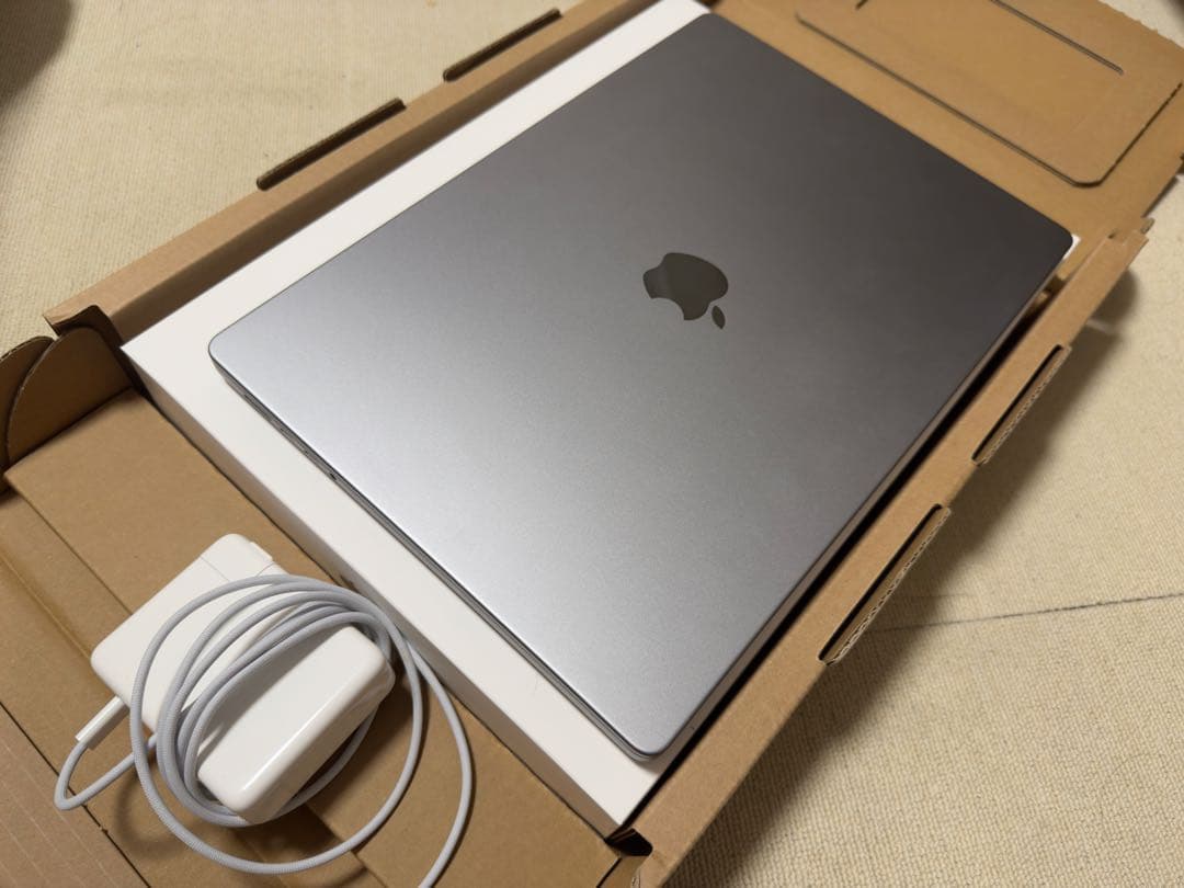 Apple MacBookPro M1MAX 16インチ 32G+1T US配列