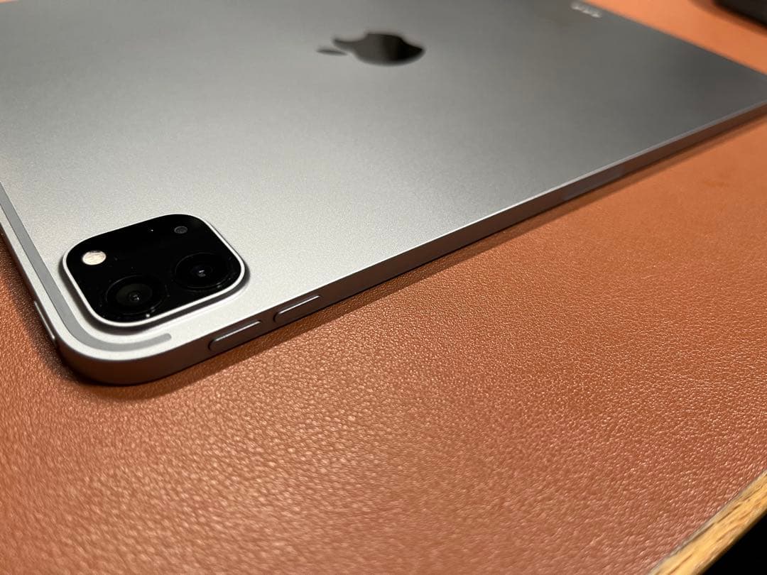 ☁*️様 iPad Pro 128GB 第4世代　＋純正キーボード