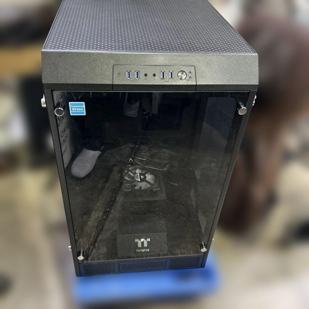 6278【美品】サーマルテイク TT Premium The Tower 900