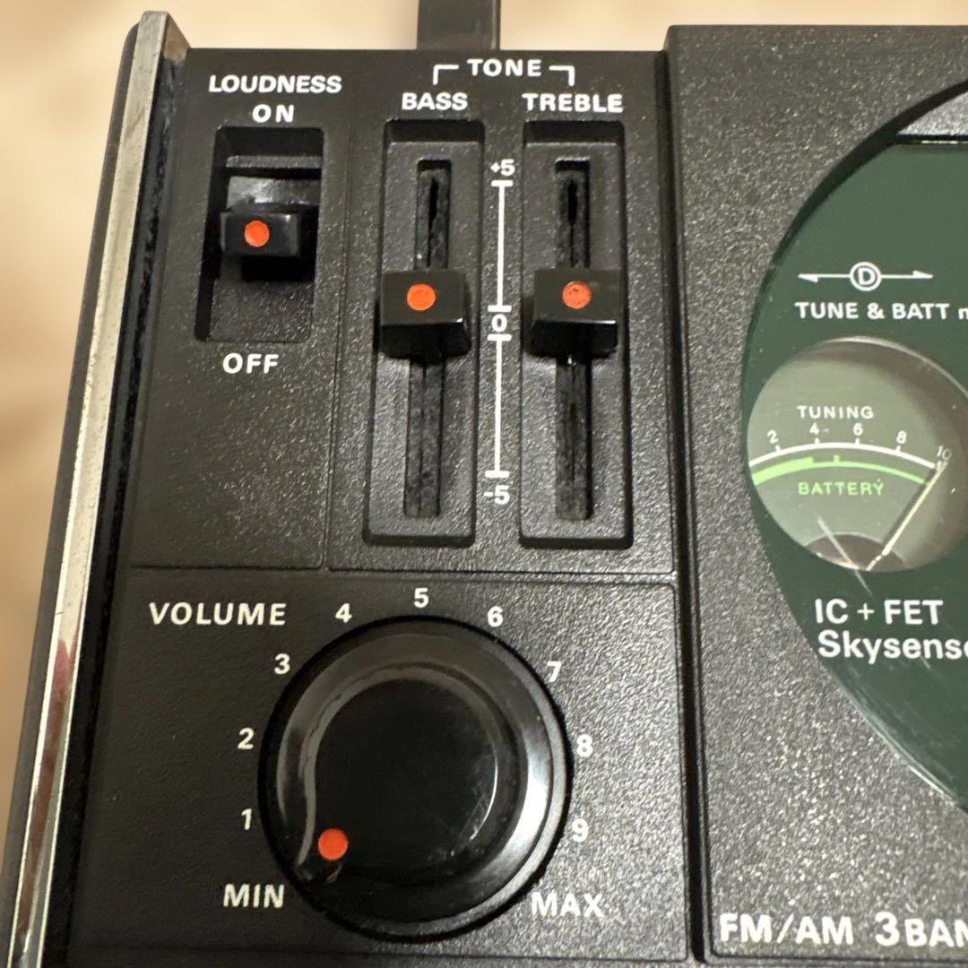 SONY スカイセンサーICF-5600 BCLラジオ