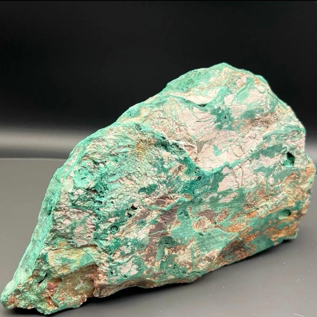 ☆癒される模様と色合い☆強いヒーリングパワー☆マラカイト 原石 浄化皿 天然石