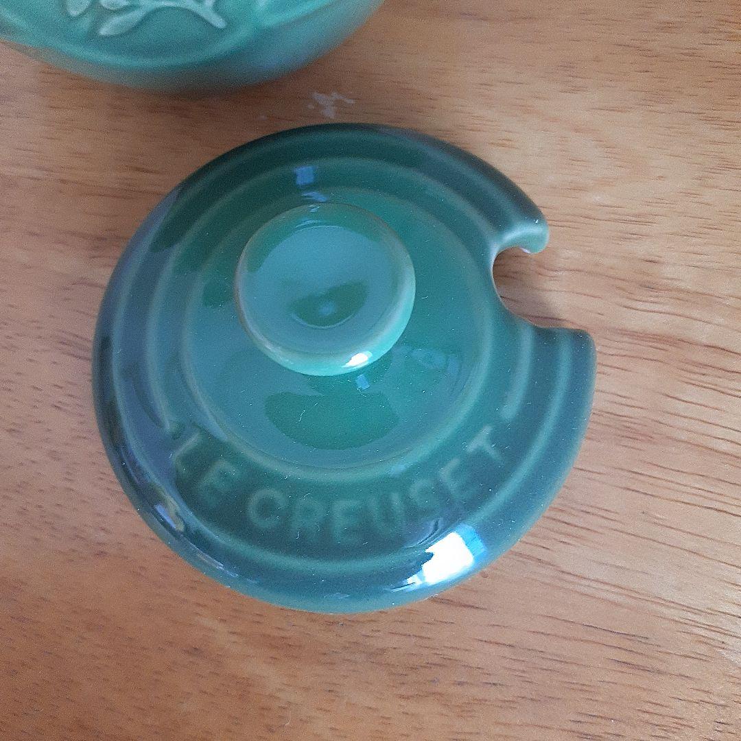 LE CREUSET　オリーブジャー
