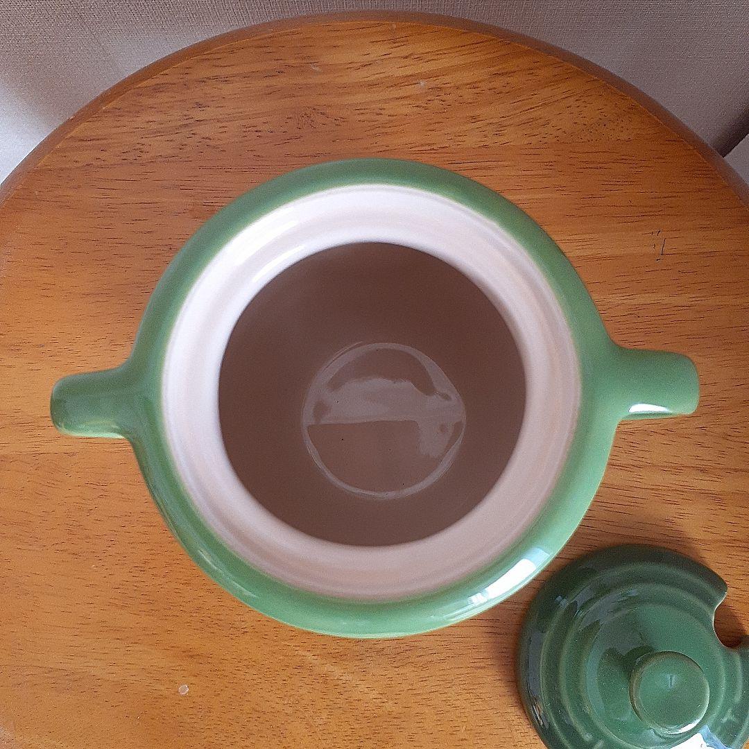 LE CREUSET　オリーブジャー