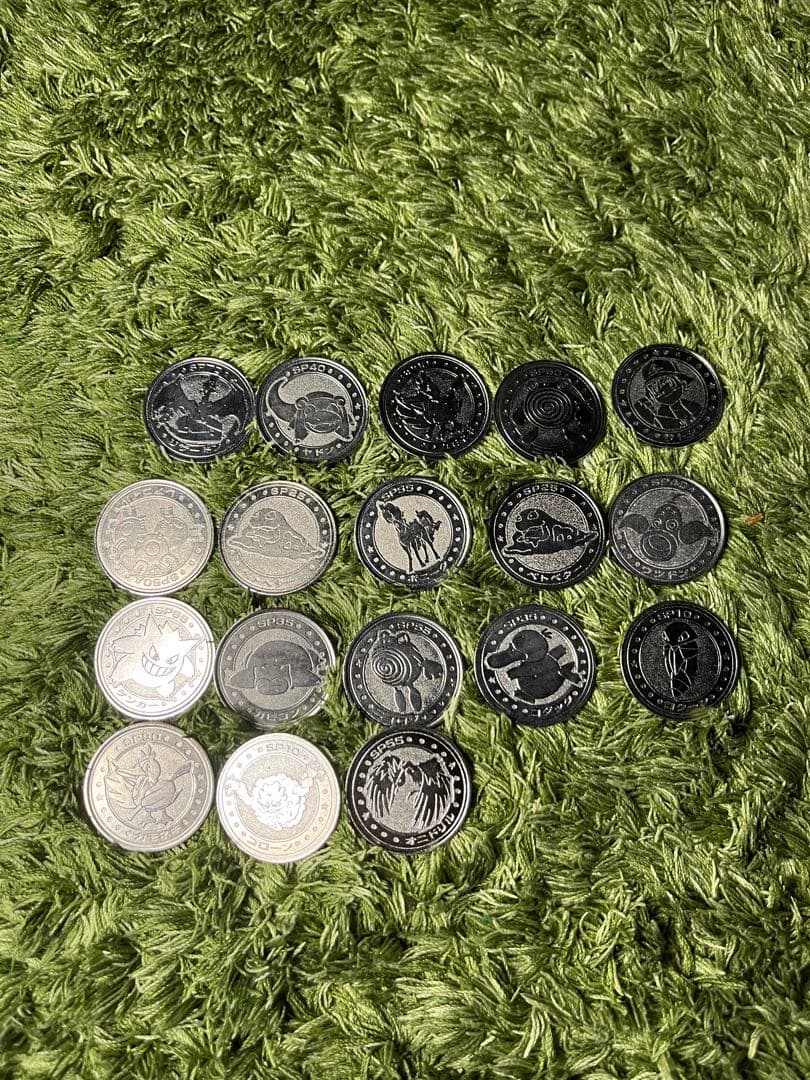 ポケモンメダルフォルダー＆139種類＋美品フォルダー＆余り