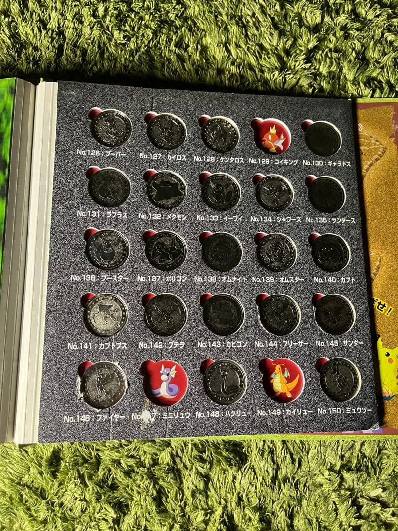 ポケモンメダルフォルダー＆139種類＋美品フォルダー＆余り