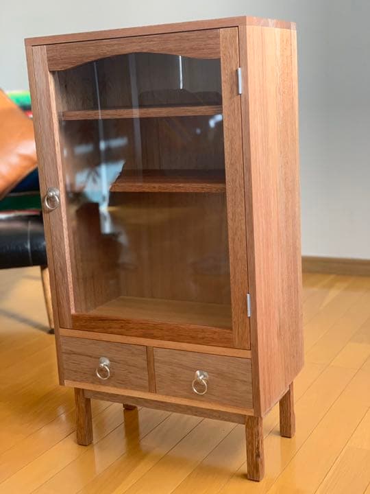 ガラスキャビネットC ガラスショーケース・食器棚・カフェシェルフ