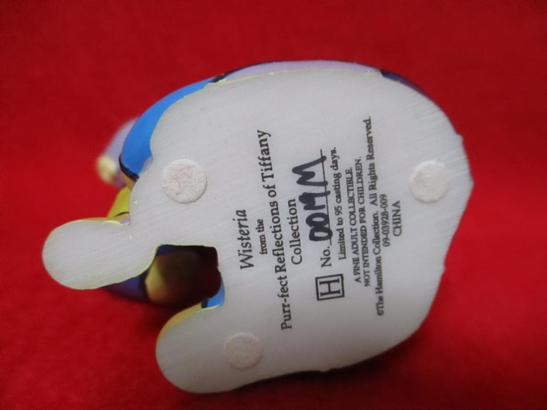 ティファニー　キャット ハミルトン　フィギュア