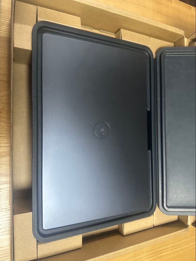 Dell XPS 13 9350 ノートPC