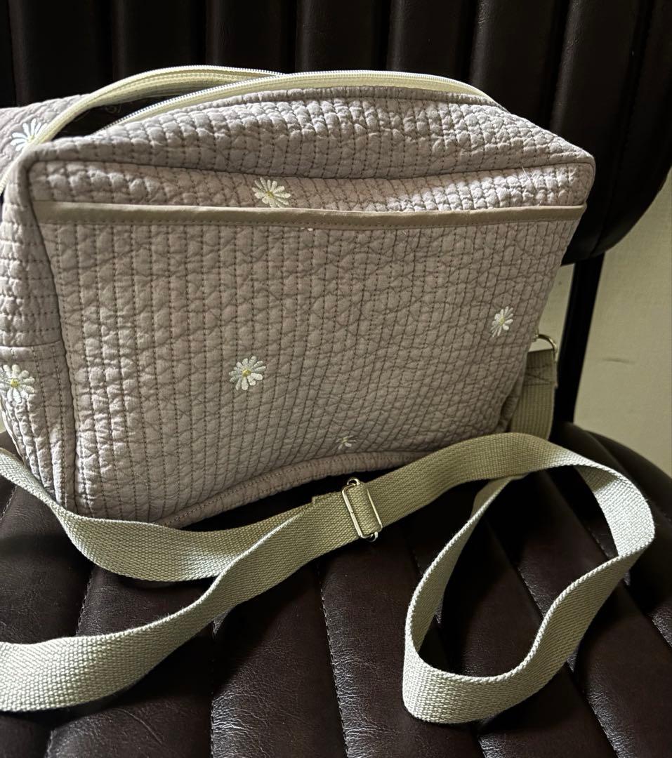 こいしいぬ　ポーチ型　ショルダーバッグ