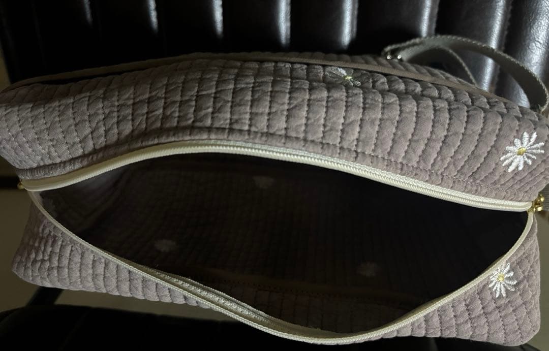 こいしいぬ　ポーチ型　ショルダーバッグ