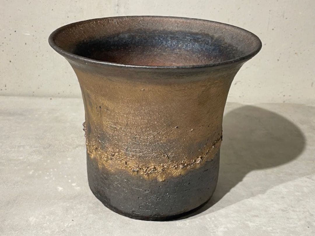 美品◾️KAMIYAMAかみ山陶器 信楽焼植木鉢◾️金彩/金窯変深ソリ/OOSORI