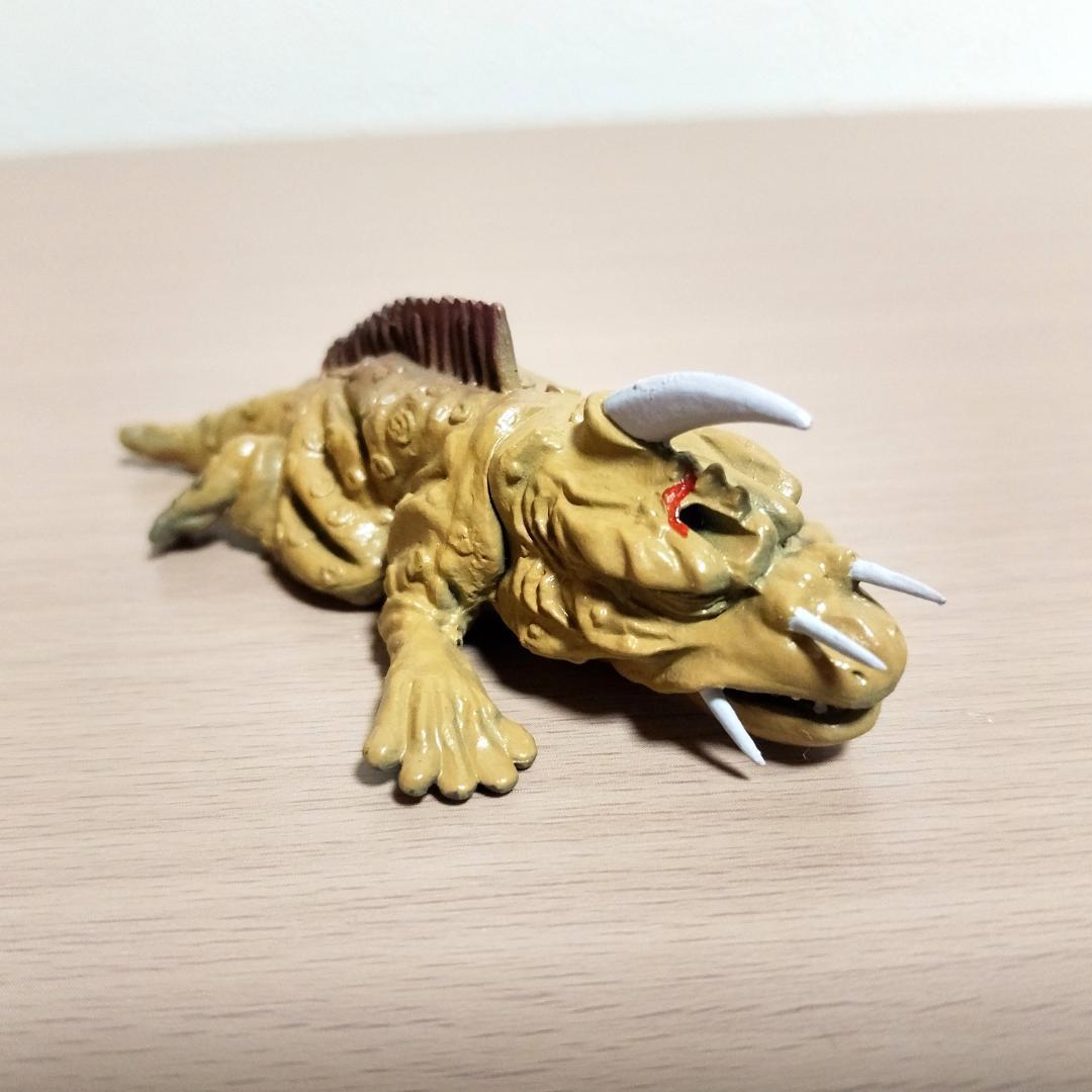 レトロ　ウルトラマンシリーズ　怪獣　デストロイヤ　19体　HG ソフビ道　ミニ