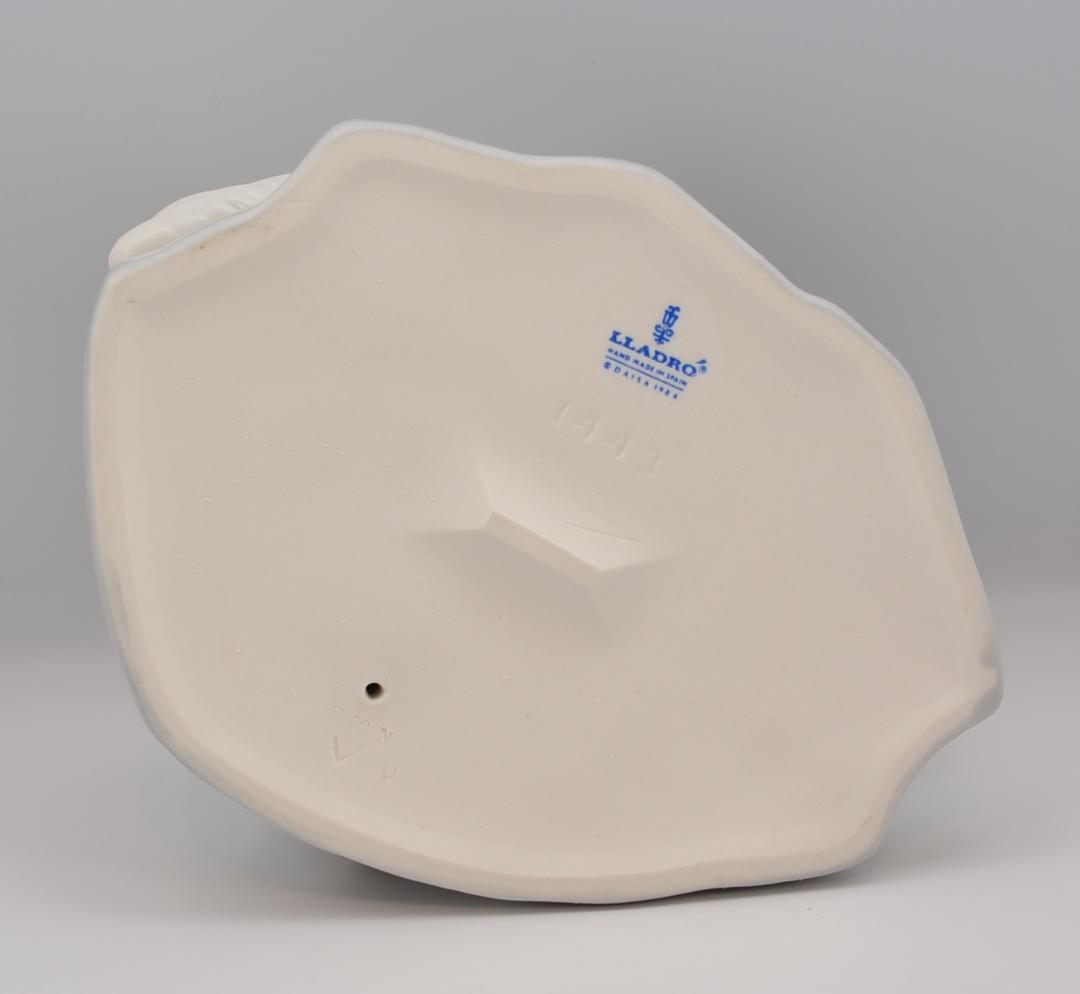 クマのような愛　＃1443　★リヤドロ　スペイン　ポーセリン　光沢仕上げ　絶版