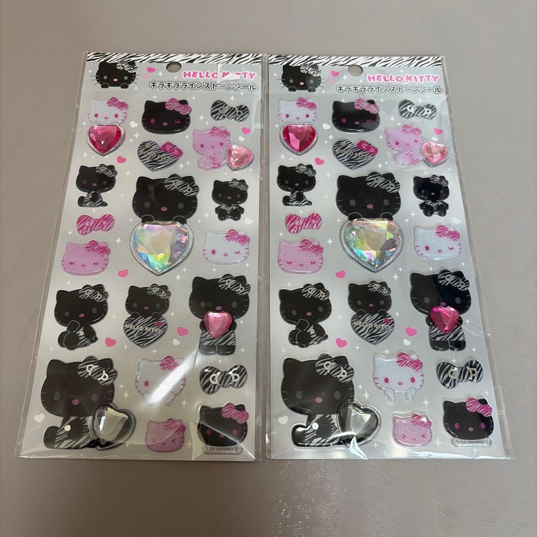 新品未開封　サンリオ 日焼けキティ.キティ.クロミ.シナモン　シール7個セット