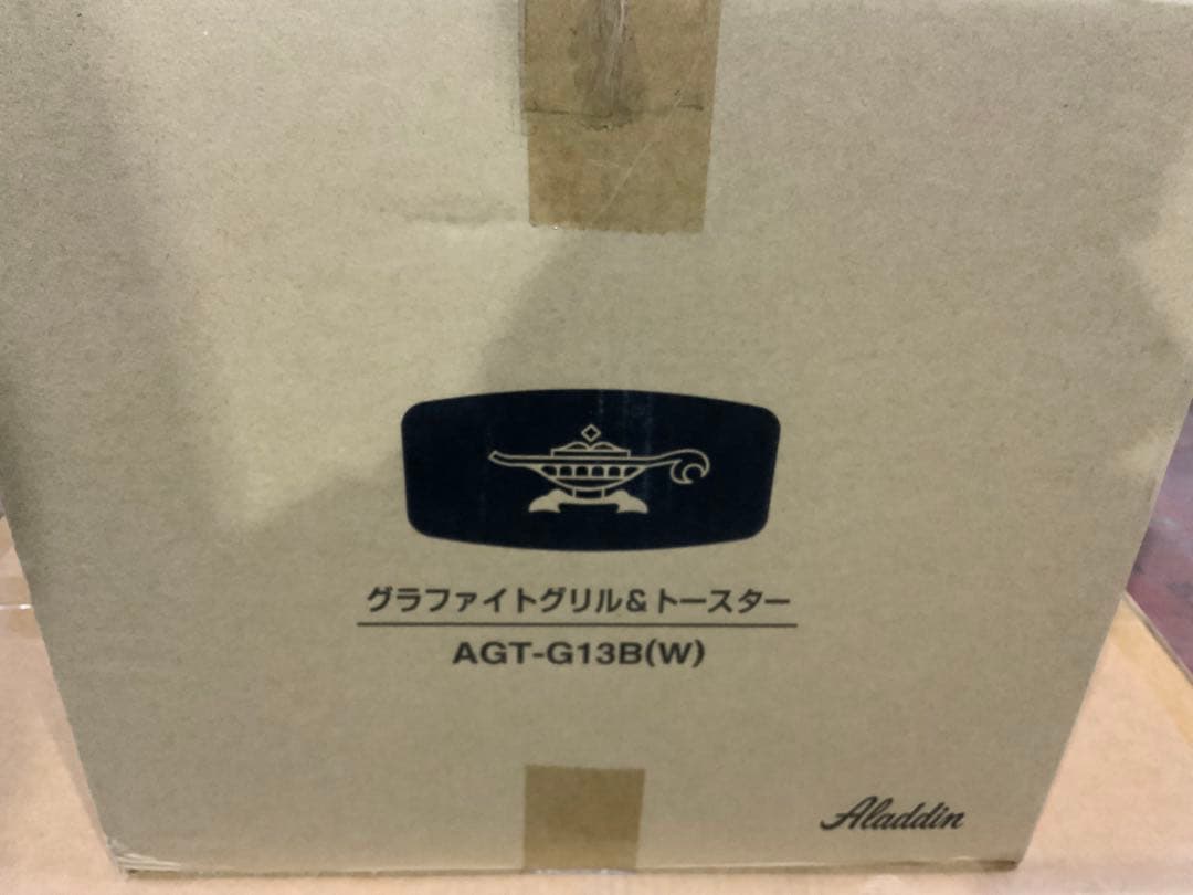 新品未使用箱不良　アラジン　4枚焼きグラファイトトースターAGT-G13B(W)