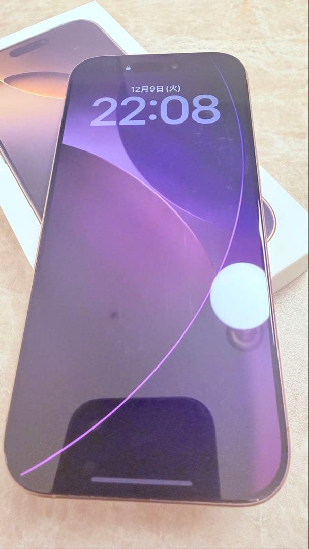 美品: Apple iPhone 16 Pro デザートチタニウム　256MB