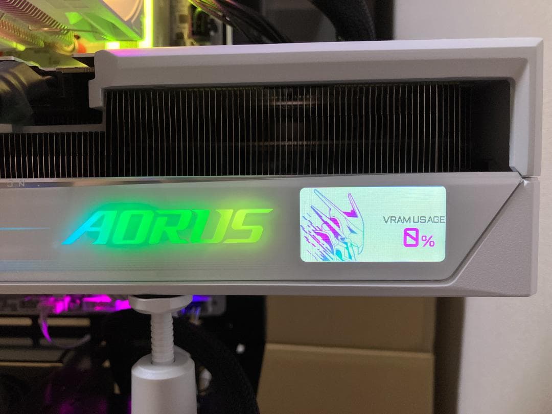 【極美品・延長保証書・領収書】RTX5090 Aorus Master Ice
