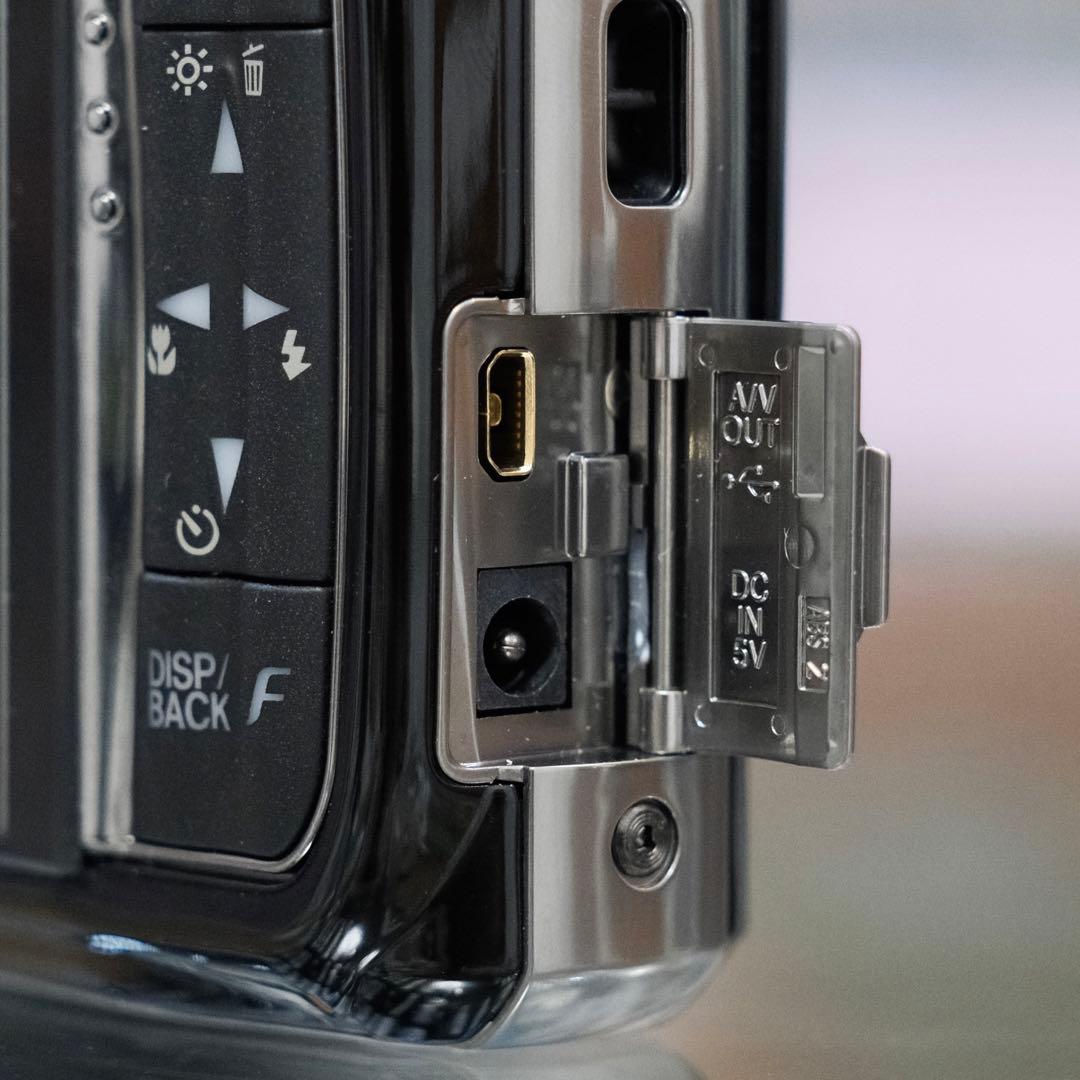 極美品！希少 平成レトロ FUJIFILM FinePix REAL 3D W1