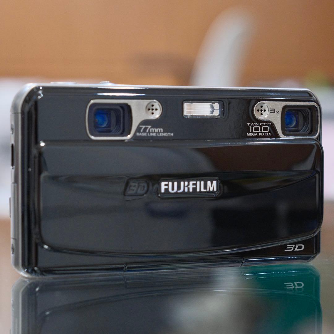 極美品！希少 平成レトロ FUJIFILM FinePix REAL 3D W1
