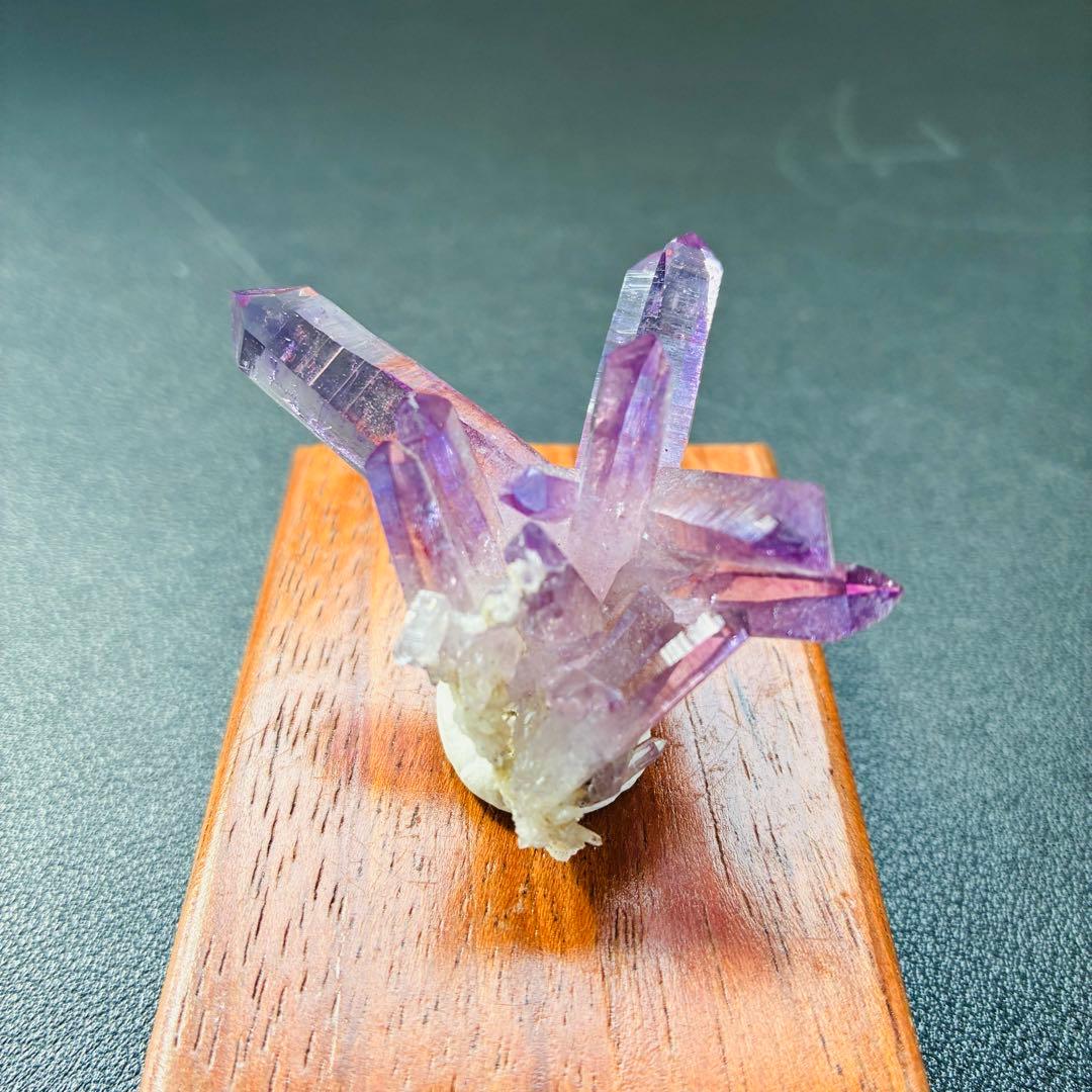 メキシコ産 ベラクルスアメシスト クルーズ水晶 ラベンダーピンク 水晶 原石