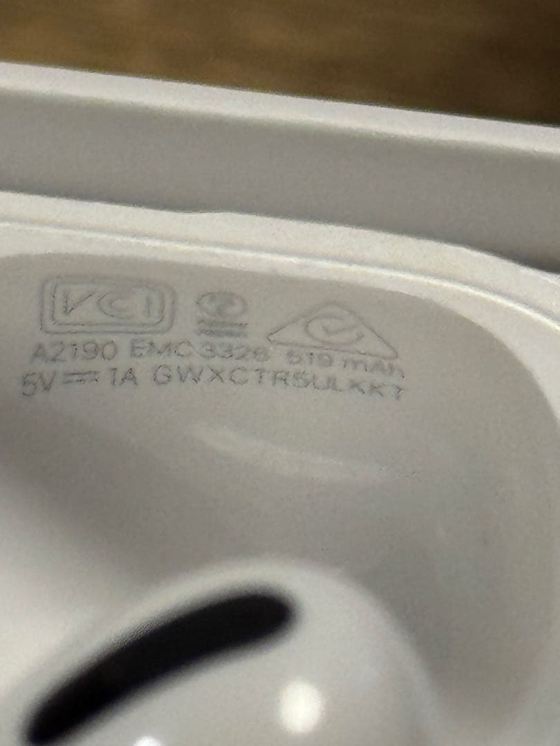 asa　　Apple AirPods Pro 1 本体　中古品