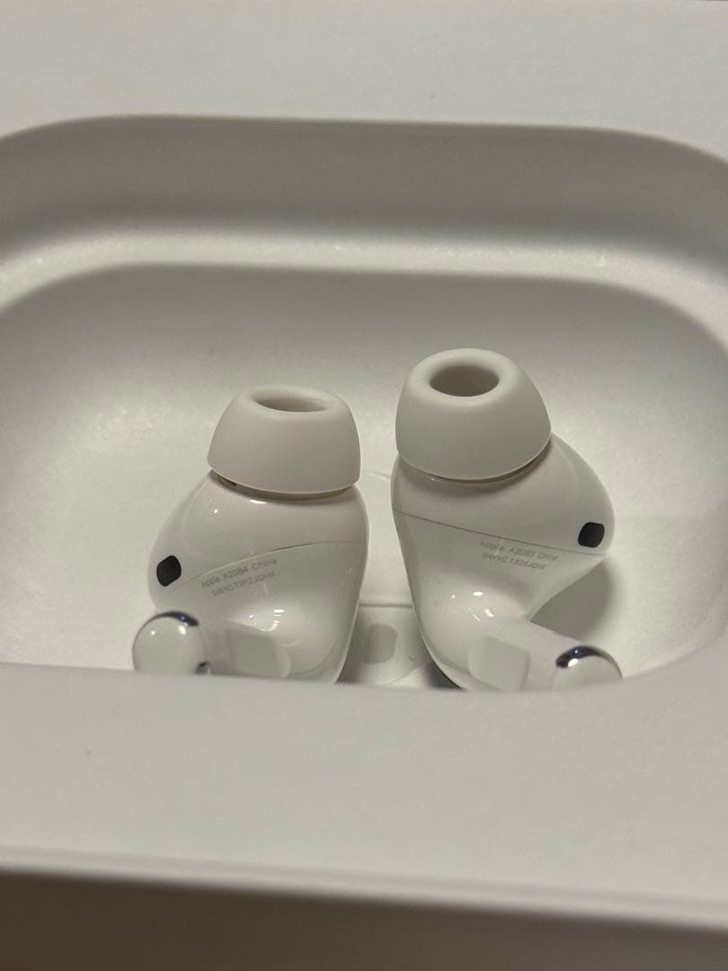 asa　　Apple AirPods Pro 1 本体　中古品