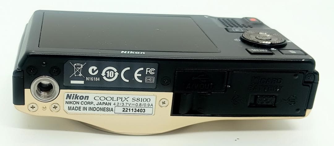 デジタルカメラ Nikon Coolpix S8100 12.1MP10X Zoom Gold