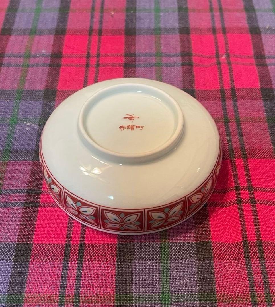 香蘭社　赤繪町工房　取り皿深皿5枚。花柄小鉢(小皿)5枚。10個セット，未使用。