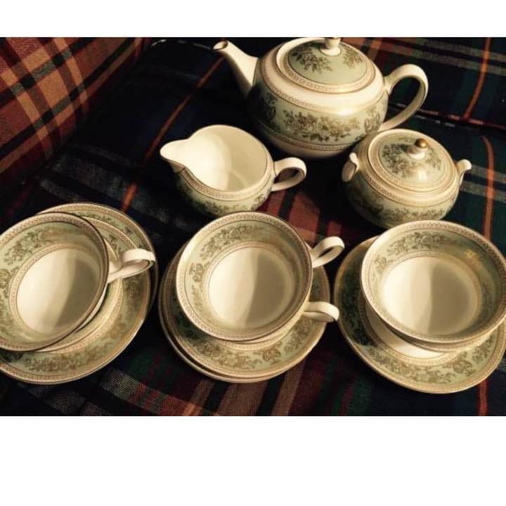 美品　保管品　ウェッジウッド　コロンビア グリーン ２7客セット