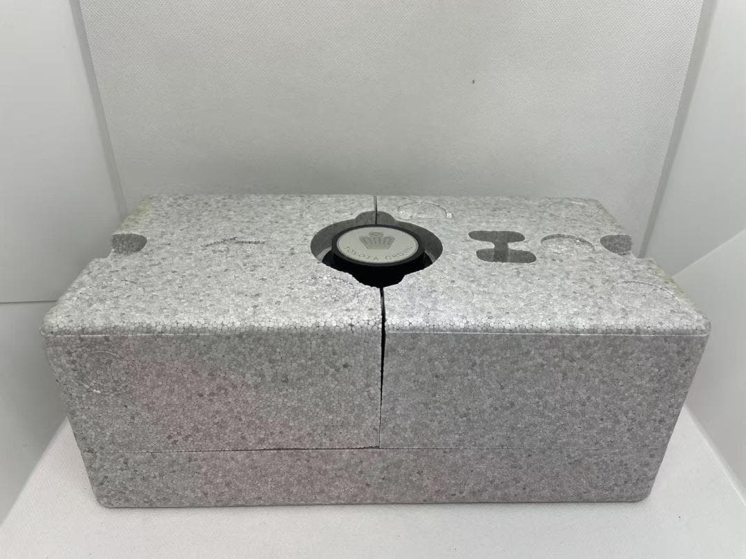 101-110 XiaoGuang 1/18 トヨタ クラウン MS122