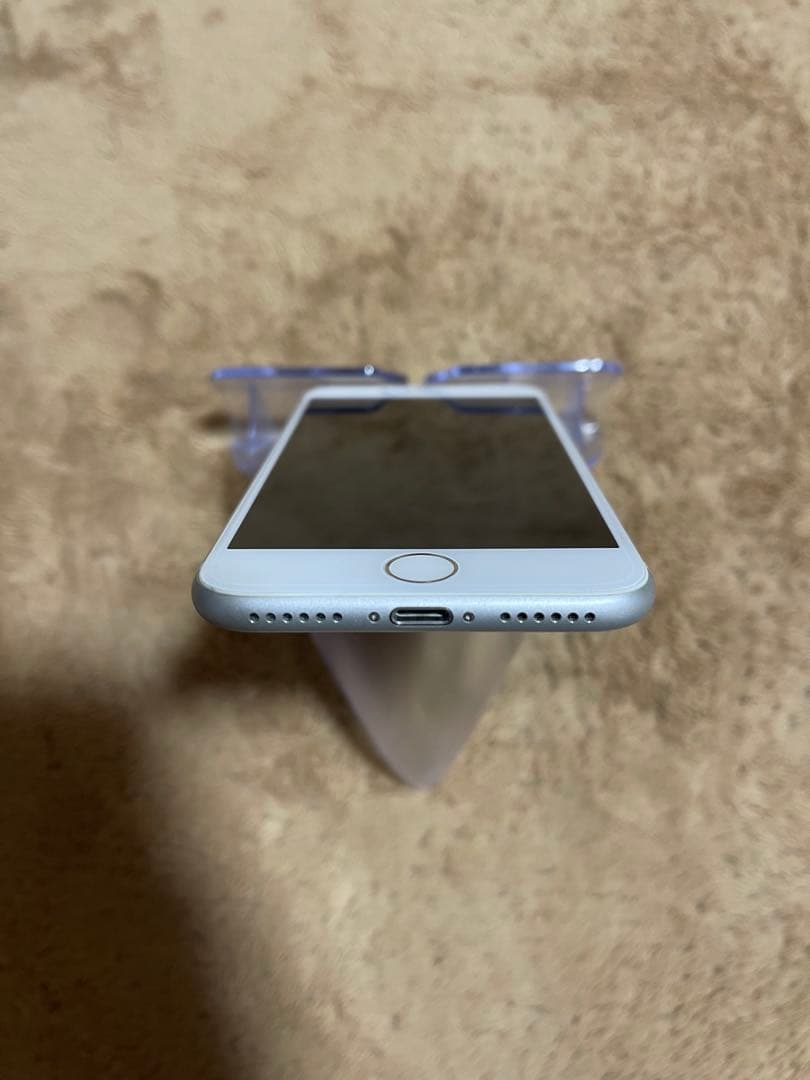 Iphone7 シルバー 32GB SIMフリーバッテリー95%美品