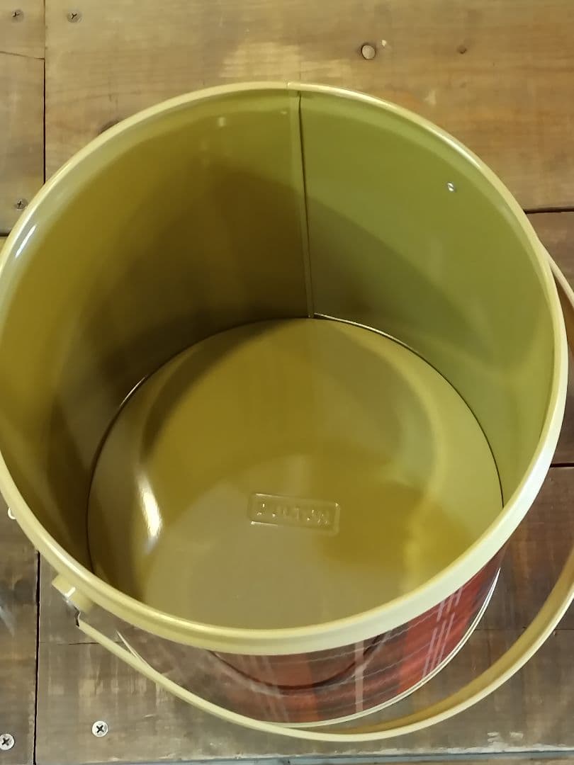 DULTON　ブリキ缶　蓋つき小物入れ　チェック柄　赤系