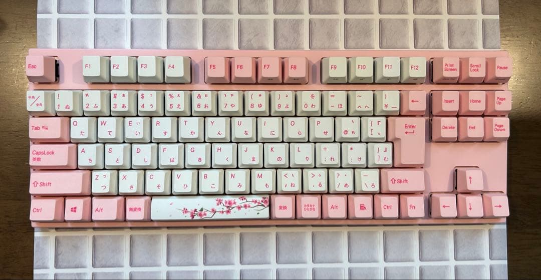 Varmilo 桜キーボード　日本発売記念バージョン