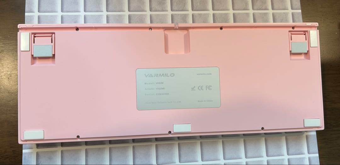 Varmilo 桜キーボード　日本発売記念バージョン