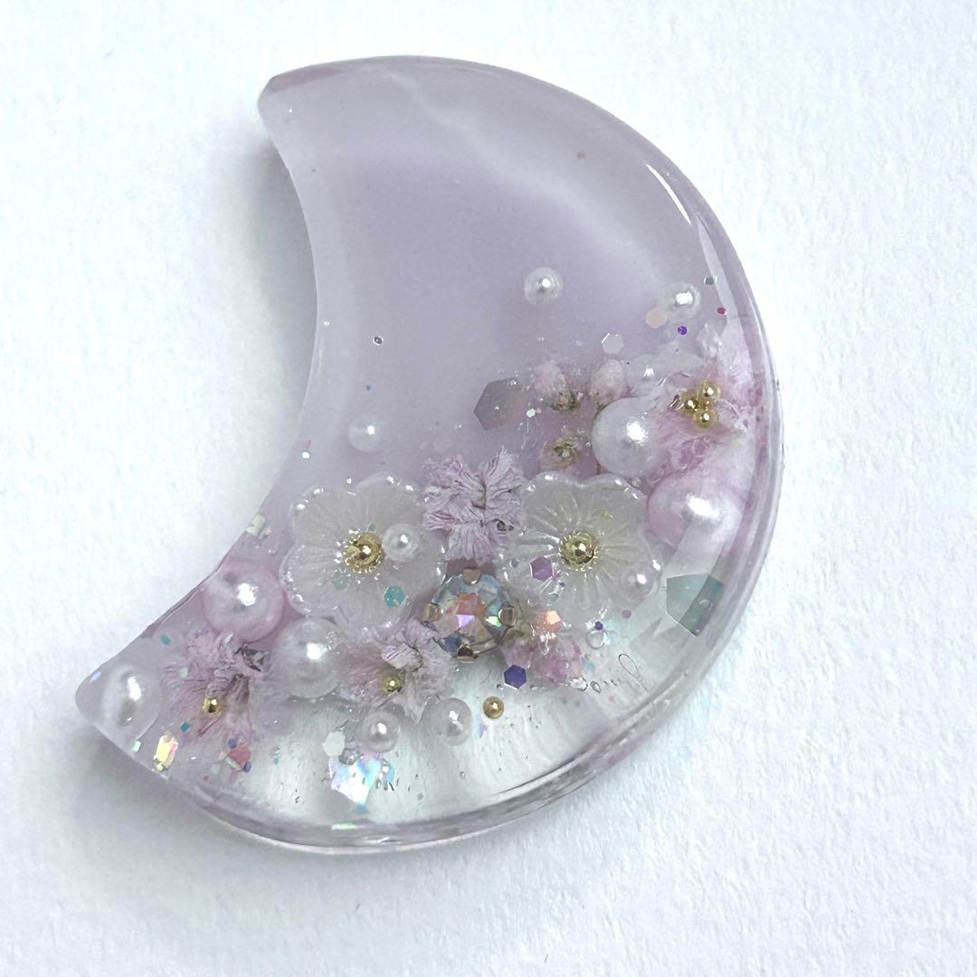 No.725 春　桜　ドライフラワー　月　レジンヘアゴム