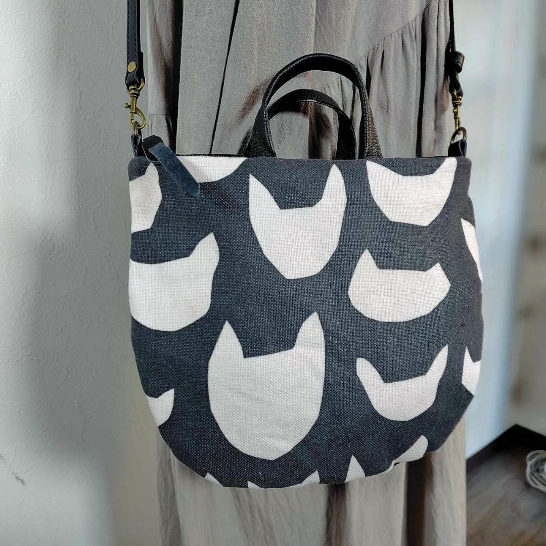 ミナペルホネン/anone anone　ピンク猫ちゃん/ロングミニラウンドショル