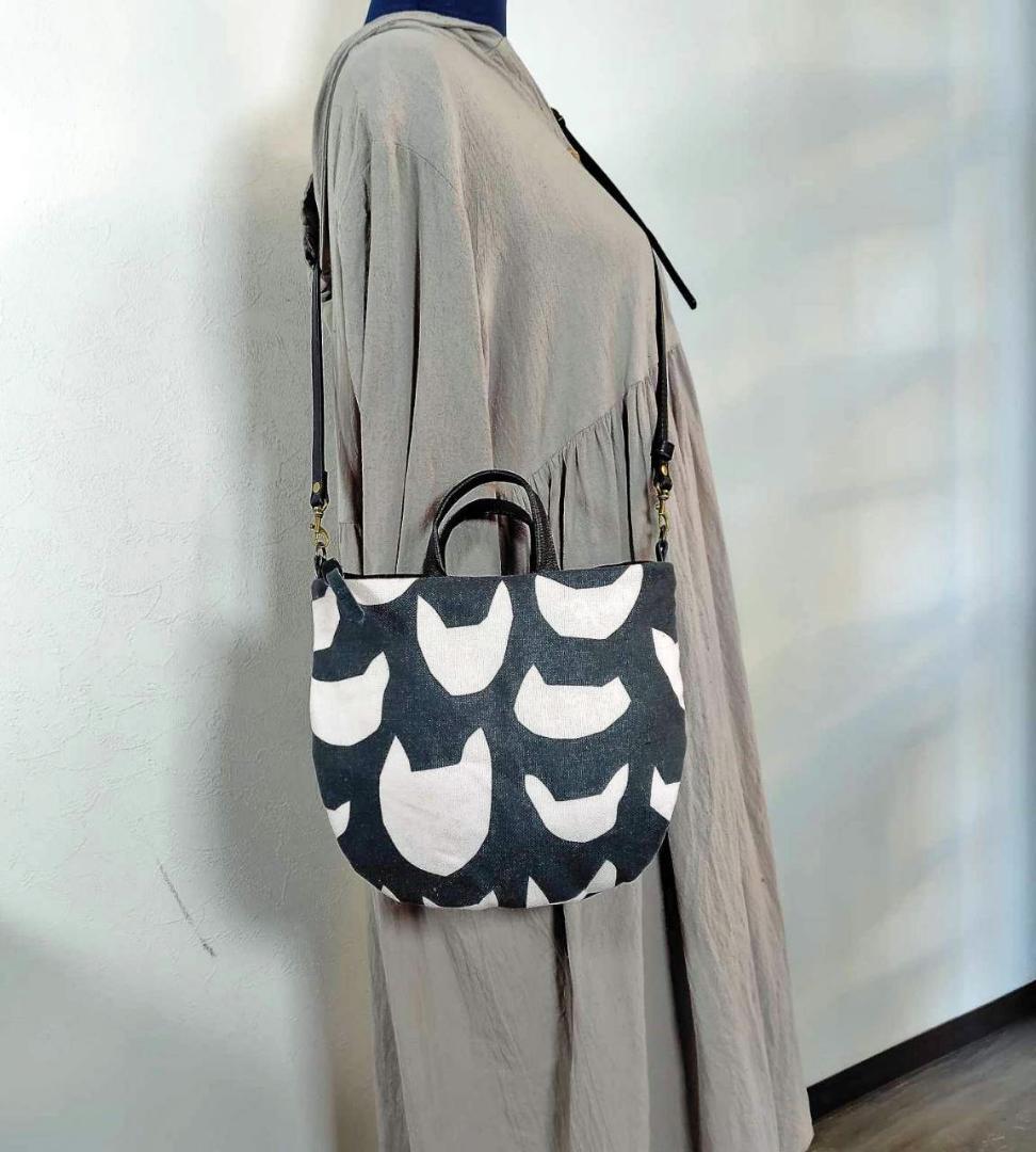 ミナペルホネン/anone anone　ピンク猫ちゃん/ロングミニラウンドショル