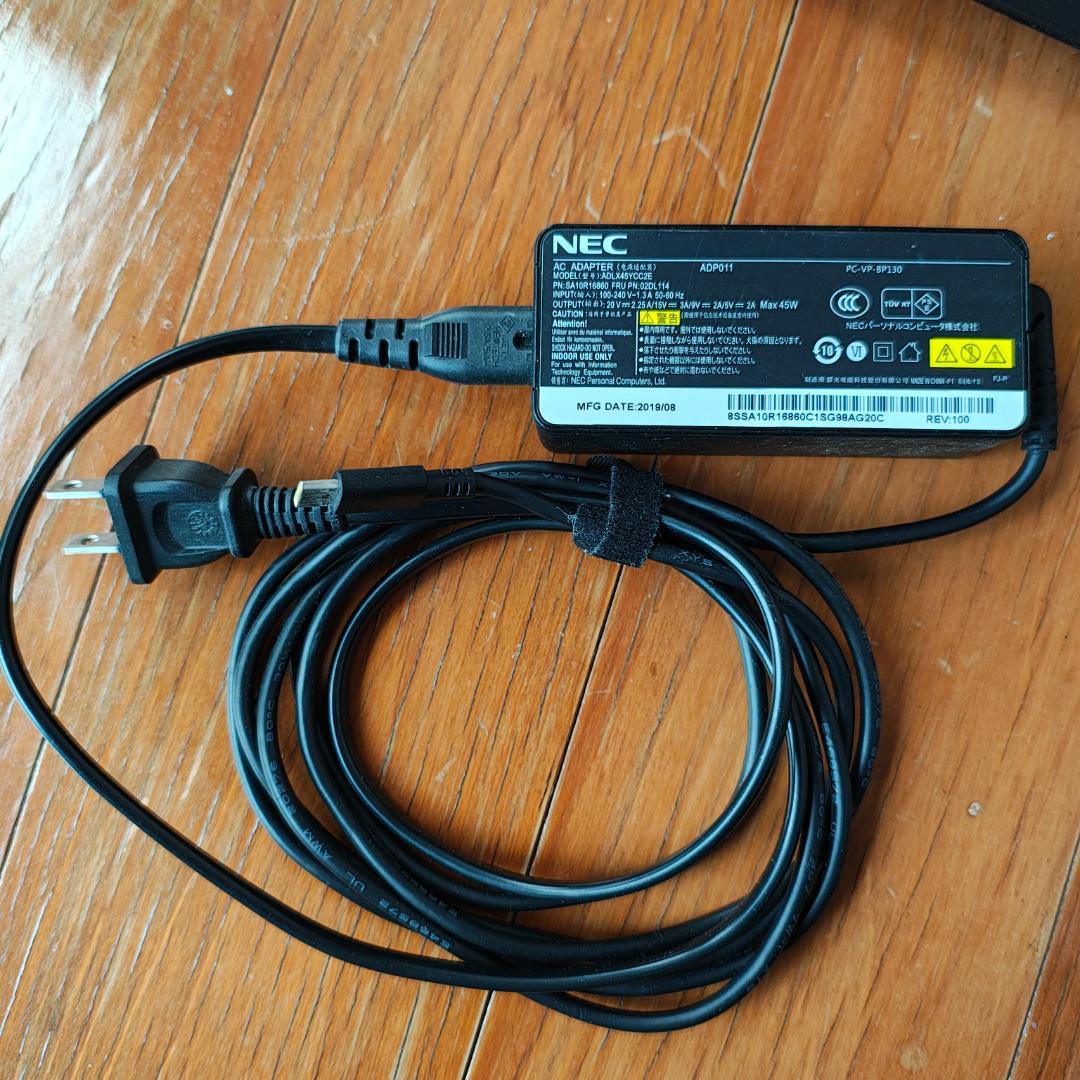 超軽量！第8世代i5 RAM8GB SSD128GB VersaPro VH-5