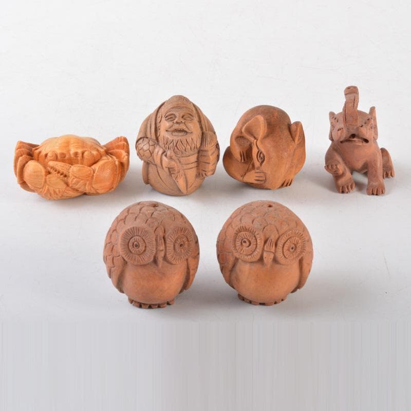 時代提げ物　唐木黄楊木彫刻　犬・猿・豚など　根付　置物　21点　M　5531