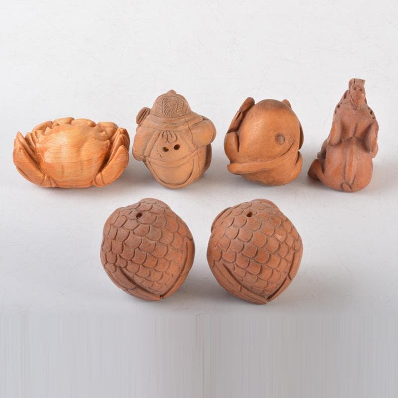 時代提げ物　唐木黄楊木彫刻　犬・猿・豚など　根付　置物　21点　M　5531