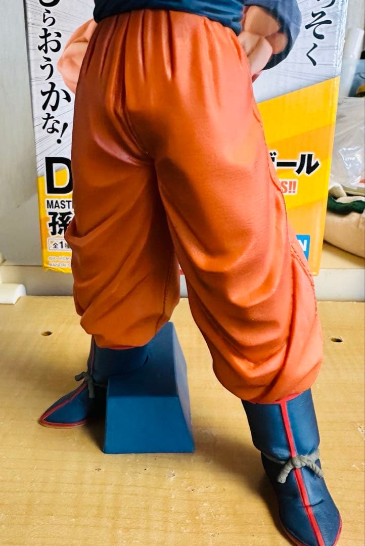 ユ*ゴ様 国内正規品ドラゴンボールstrong chains D賞孫悟空