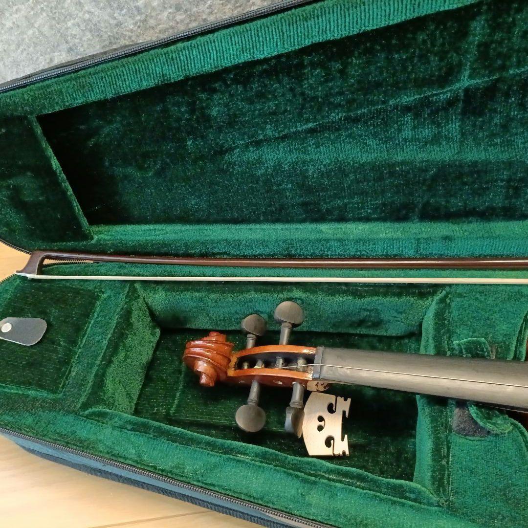 The Stentor Student ST 4/4バイオリン