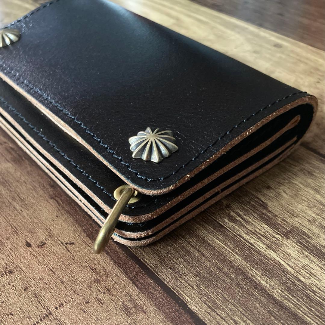 【あ】ミドルトラッカーウォレット 茶芯ブラック【お札を折らずに収納】