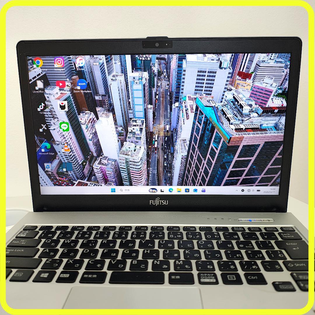薄型軽量　windows11ノートパソコン⭐️SSD256　office　834