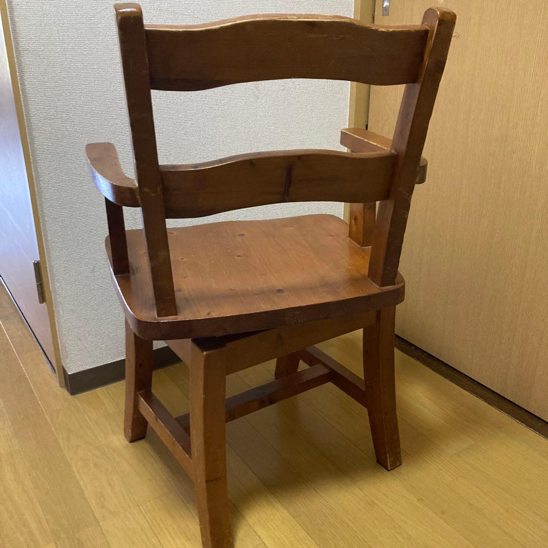 ★木製カントリー風★ アームチェア 昭和ビンテージ 椅子 回転式