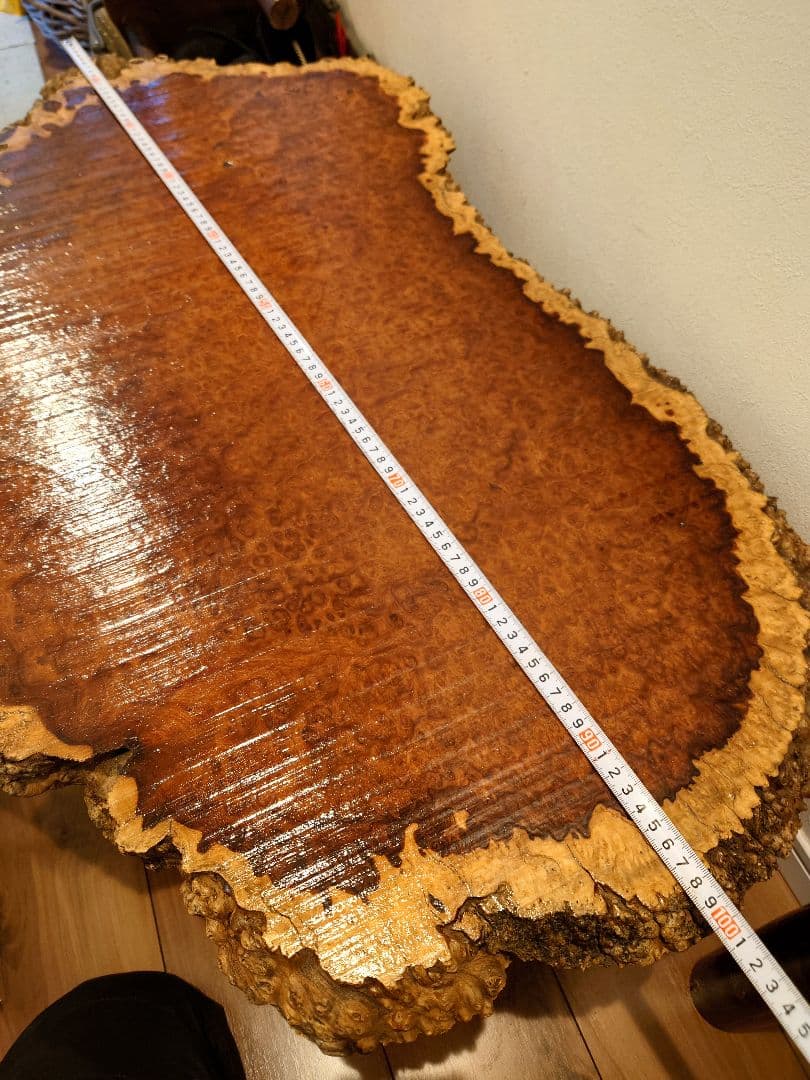 ★希少花梨瘤材のローテーブル★