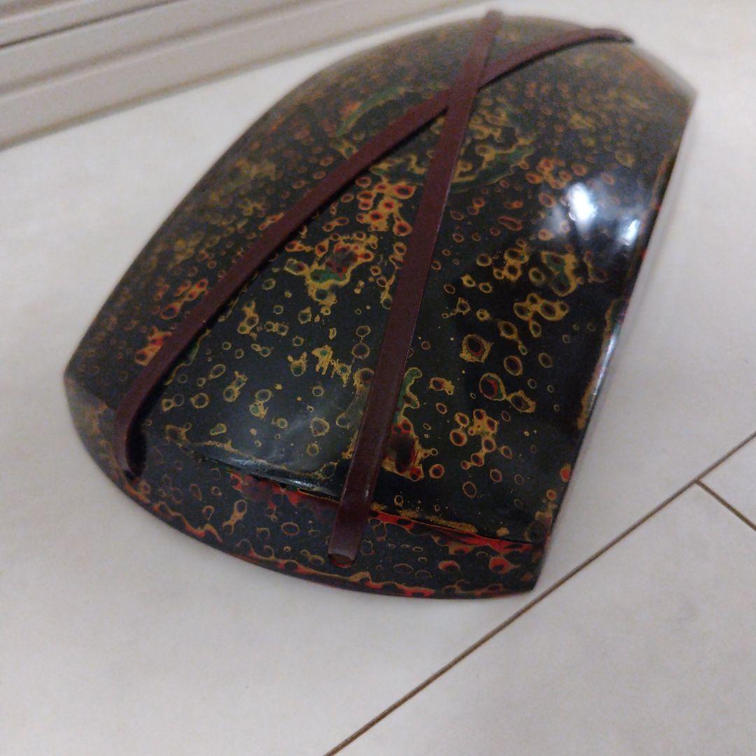 【新品】津軽三味線用　胴掛け　津軽塗　長さ約22cm　月形カバー付属　和楽器