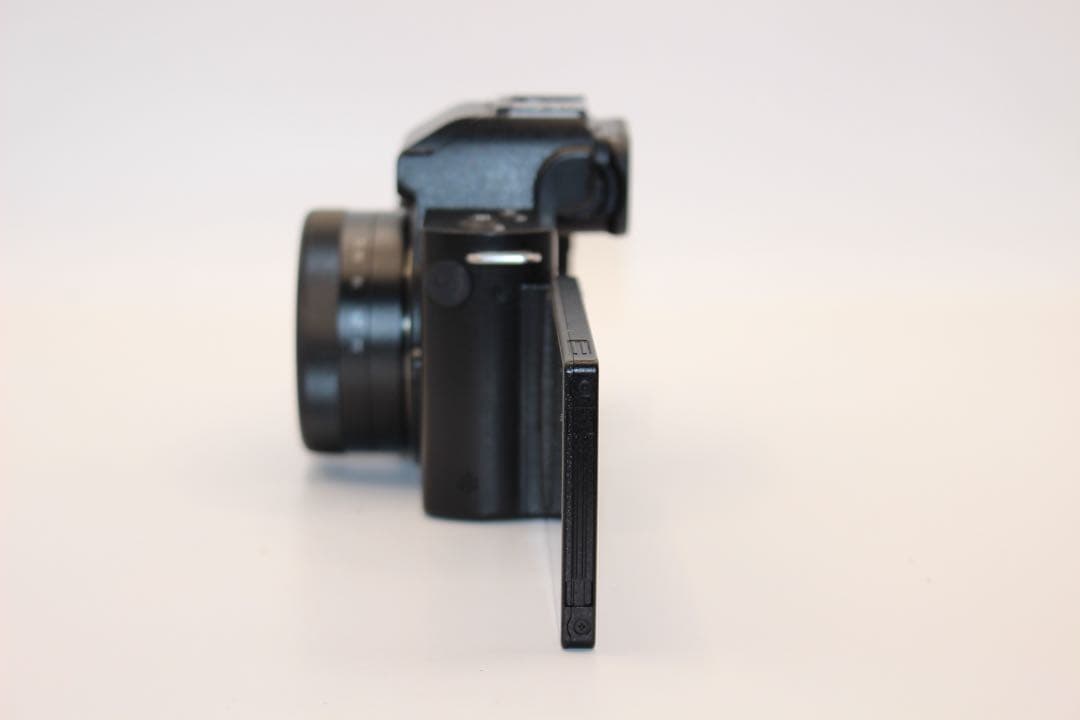 ★美品★ LUMIX DC-G100V レンズキット　トライポッドグリップ付き